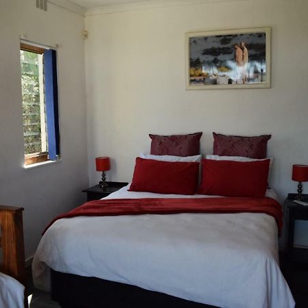 Oudtshoorn Homestay Accommodation Eksteriør bilde